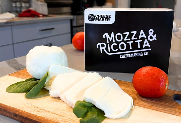 free cheesemaker cheese making kit